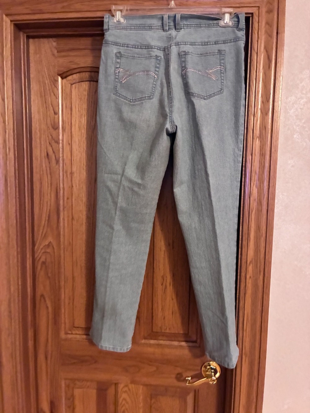 Jeans - Picture 2 of 4